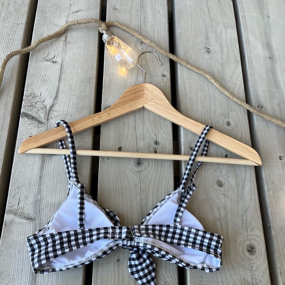 Swim Top 👙 - Picture 3 of 4